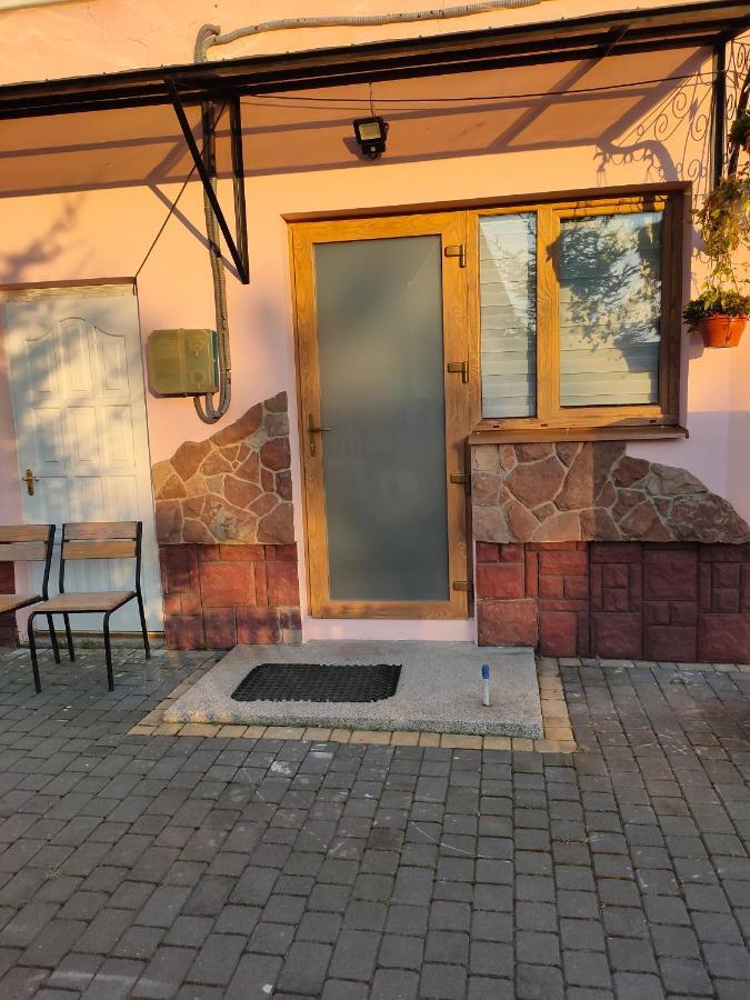 Hotel Rava-Ruska Dış mekan fotoğraf