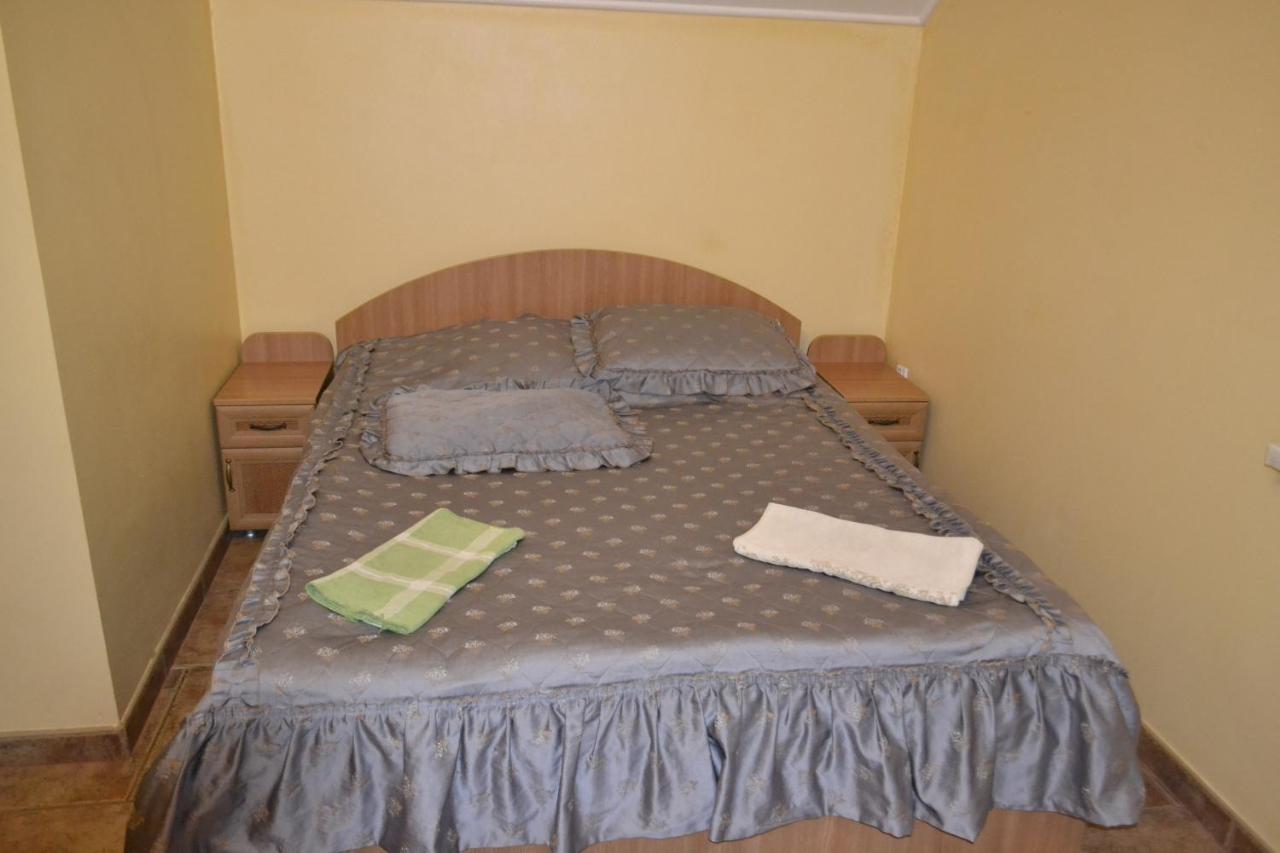 Hotel Rava-Ruska Dış mekan fotoğraf